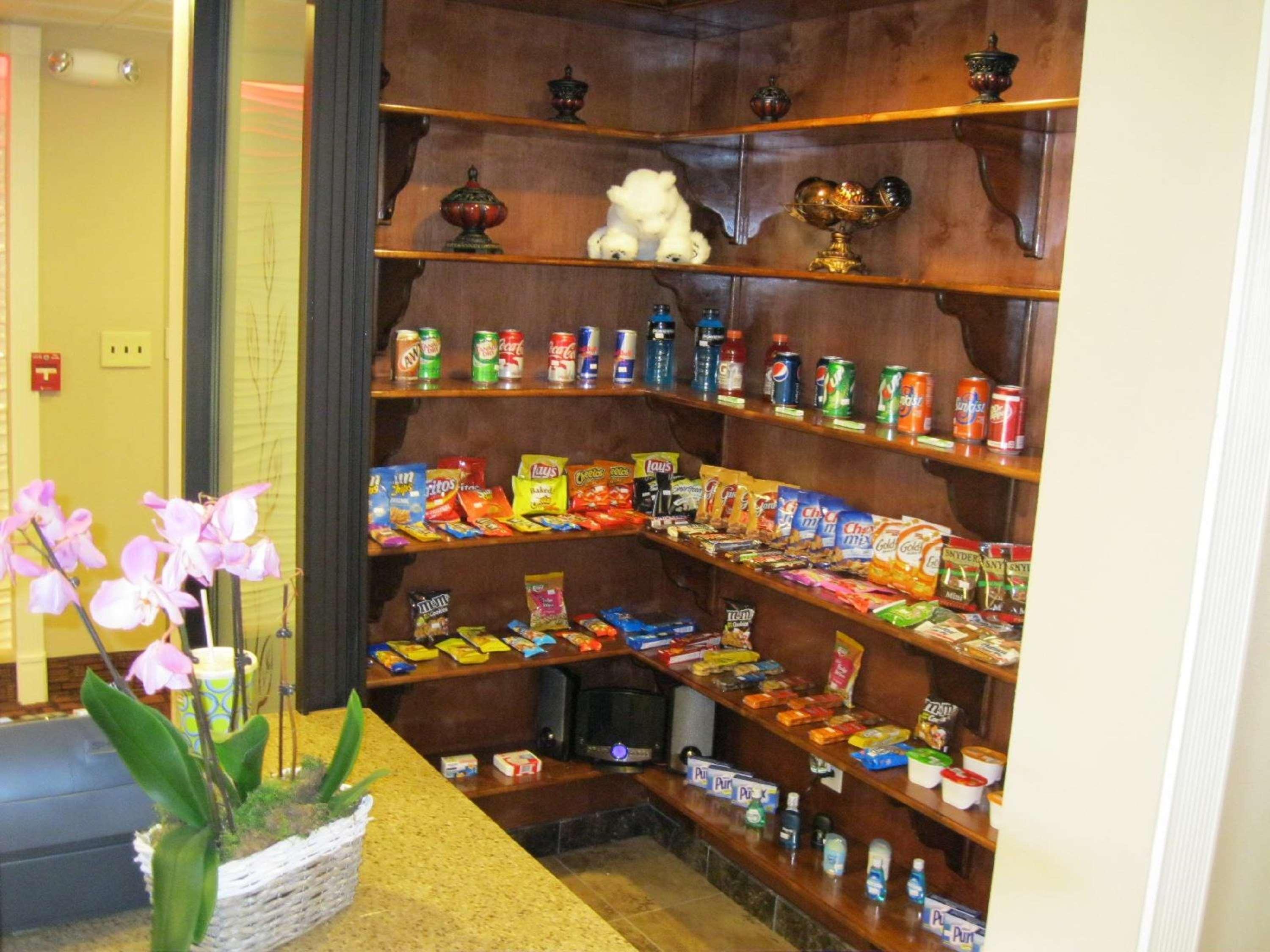 Best Western Plus Georgetown Inn & Suites Facilities photo