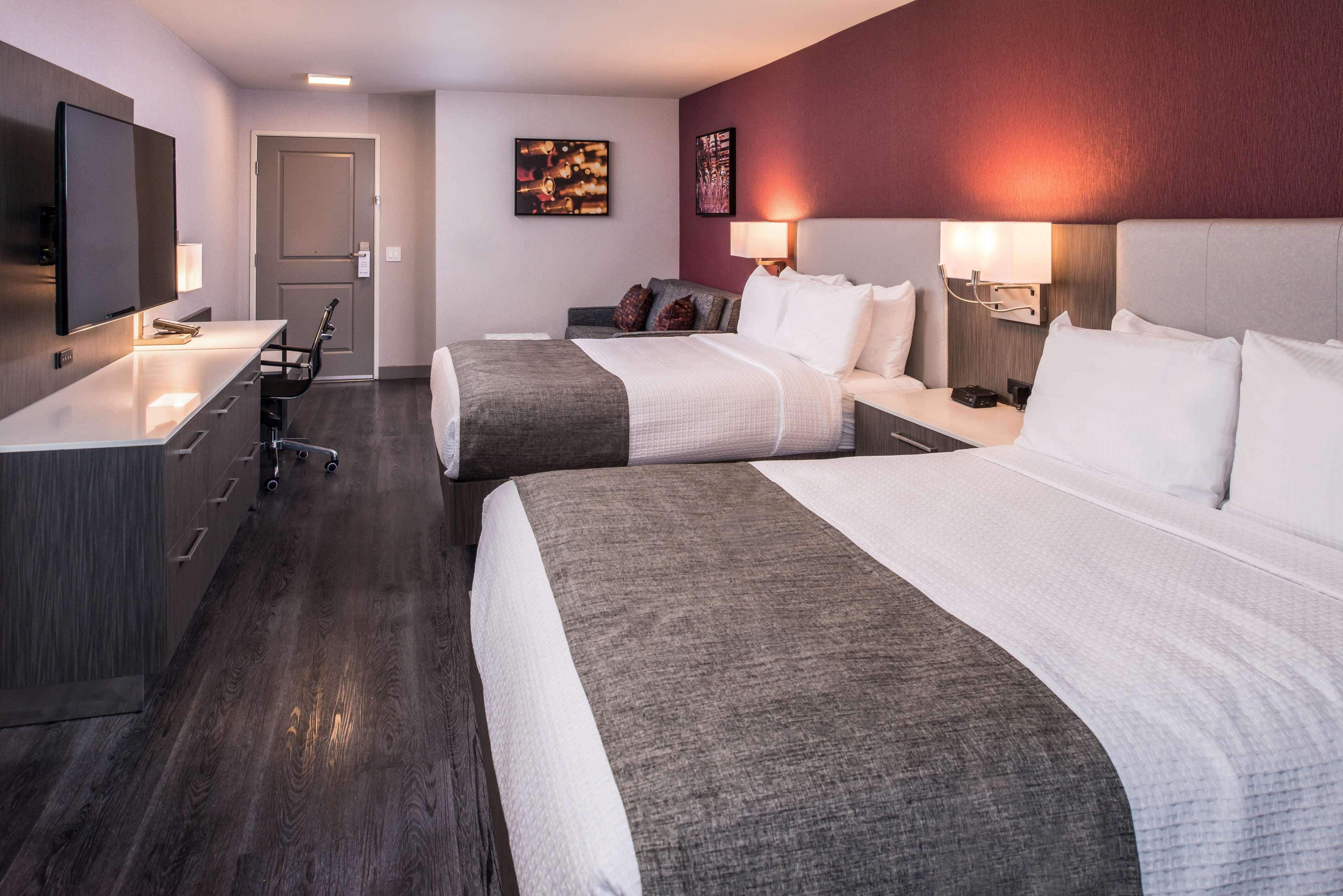 Best Western Plus Georgetown Inn & Suites Exterior photo